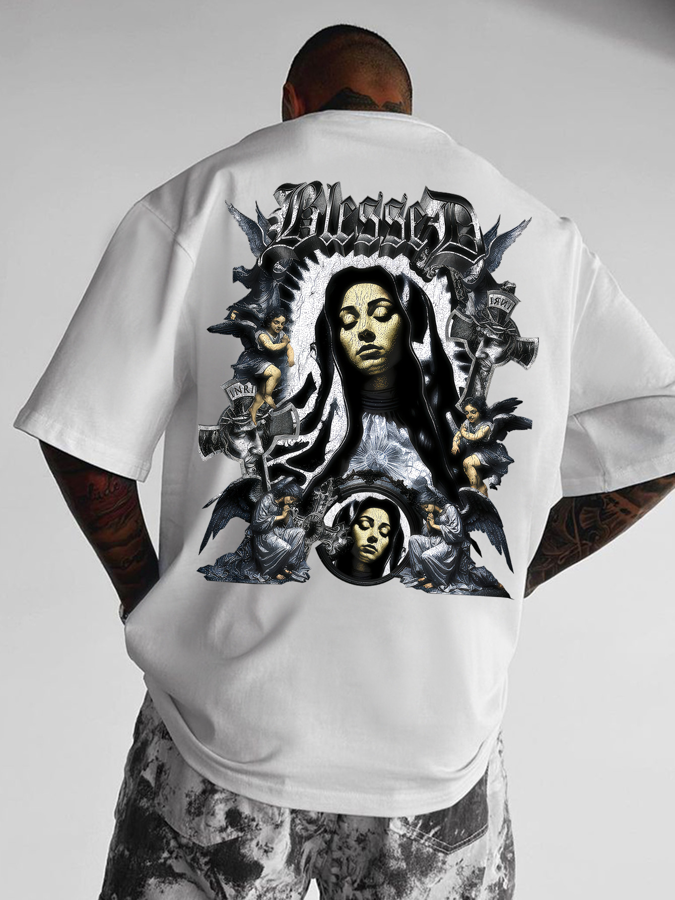 メンズオーバーサイズゴシッククリスチャンストリートウェアTシ - Gothic Streetwear Brand のレビューと価格