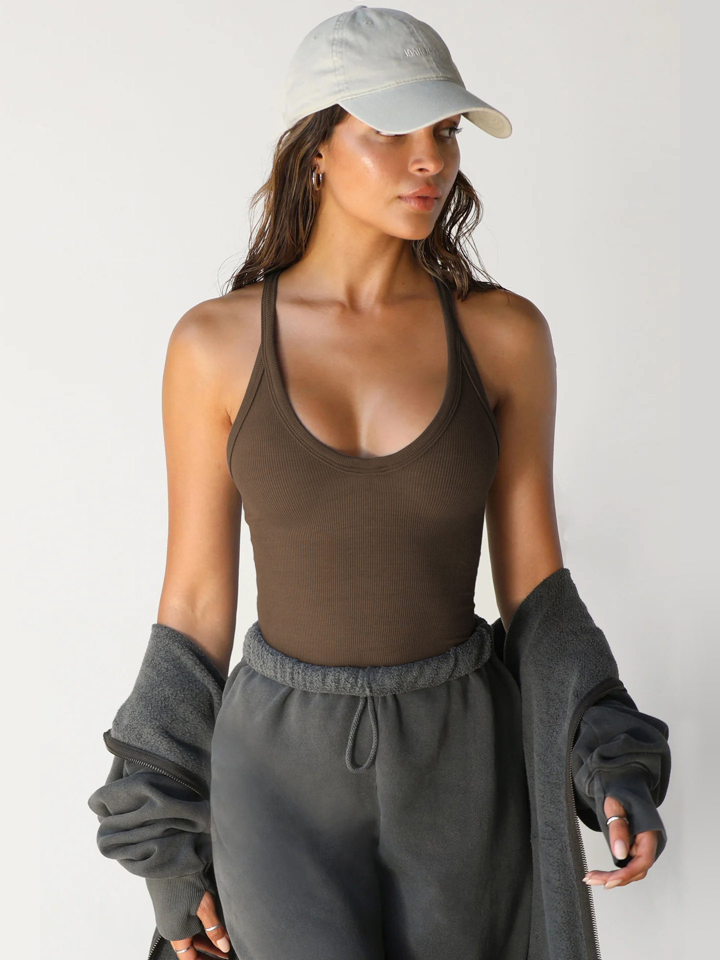 2024 新しいベストベース女性春夏ヨーロッパと米国の女性の - Europe Streetwear Brand のレビューと価格